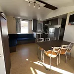 캠프장 Mobil 014 Climatise -camping La Nouvelle 3ch- 6 Personnes